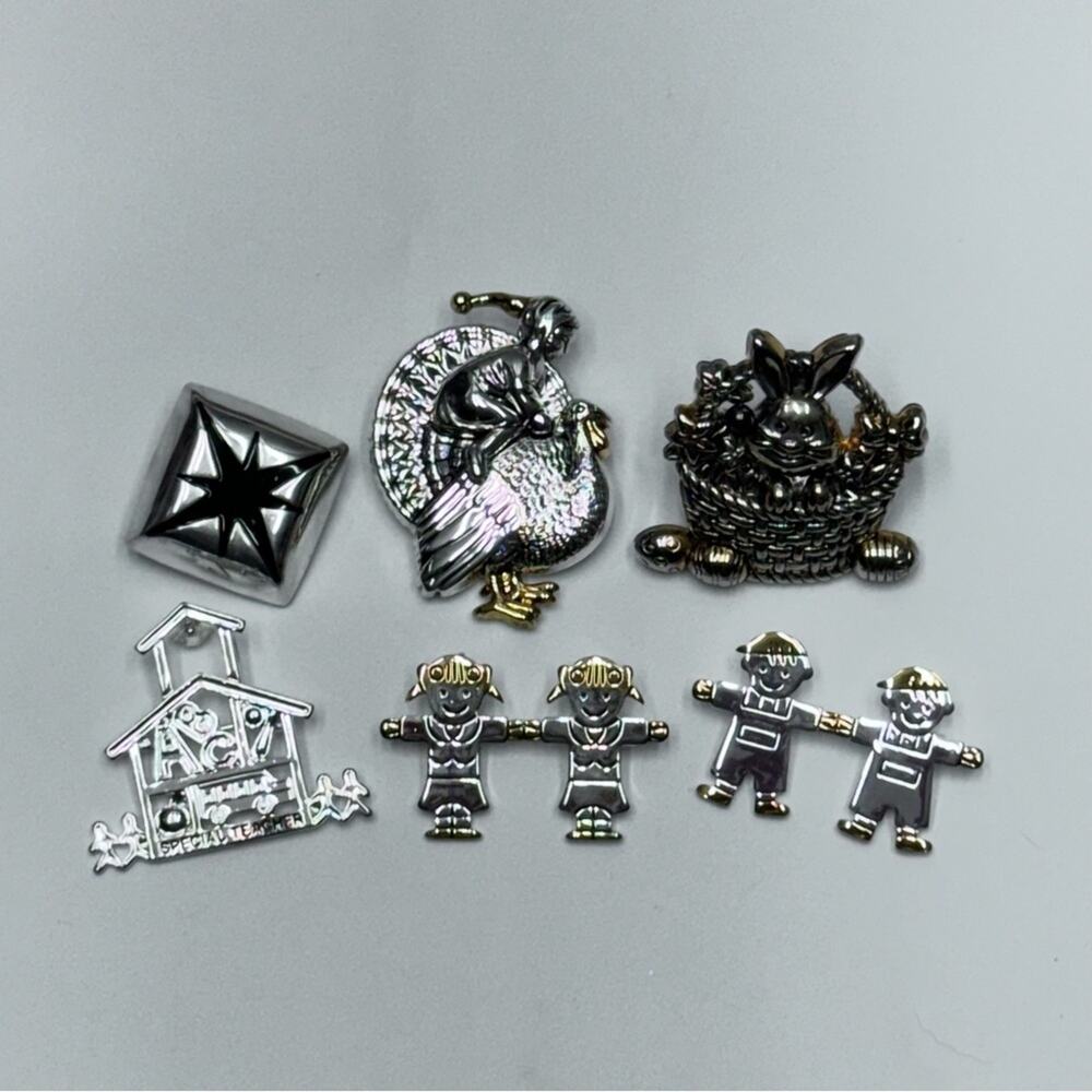 Vintage Signed Best Brooch/Pendant Lot